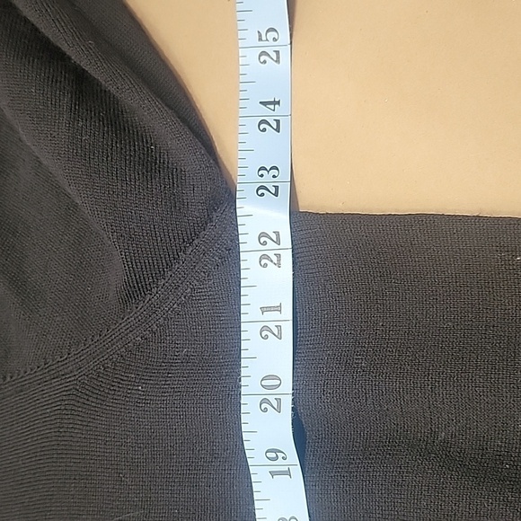 joseph&Iyman Mens Size XL 100% Extra Fine Merino Wool Black Sweater, 1/4 Button - Picture 5 of 9